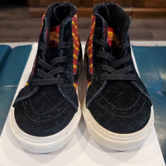 Vans X Harry Potter Sk8-Hi Zip Toddler size 6 - Picture 1 of 6